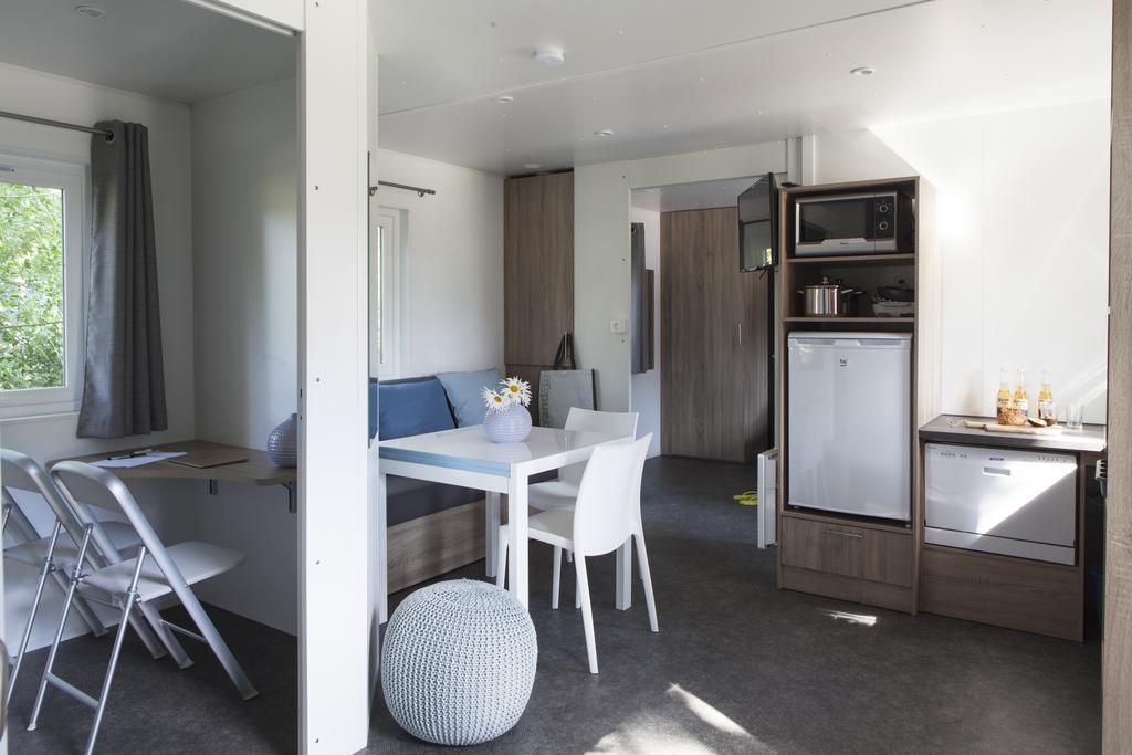 Strand49 Glamping Sint Maartenszee Sint Maartensvlotbrug المظهر الخارجي الصورة