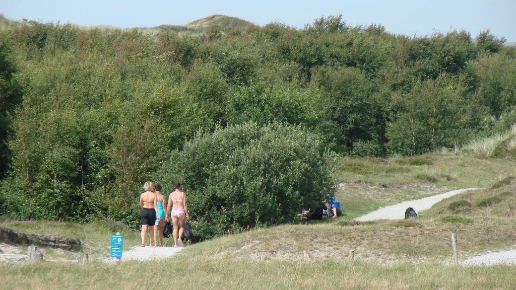 Strand49 Glamping Sint Maartenszee Sint Maartensvlotbrug المظهر الخارجي الصورة
